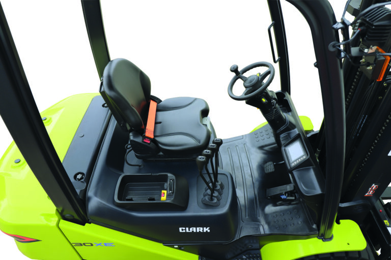 CLARK_Renegade_S25-35XE_clipped (14)